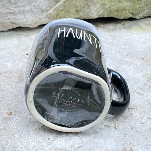 Rae Dunn HAUNTED Mug with Haunted House  Topper - Picture 3 of 6